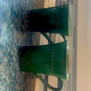 2011 Vintage Starbucks 21 oz cups